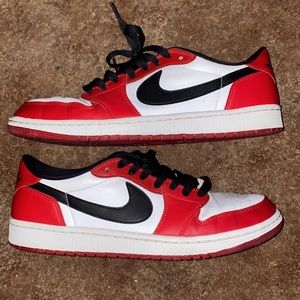 Jordan 1 Chicago low’s